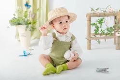 -小熊维尼高端儿童摄影(宝安旗舰店)