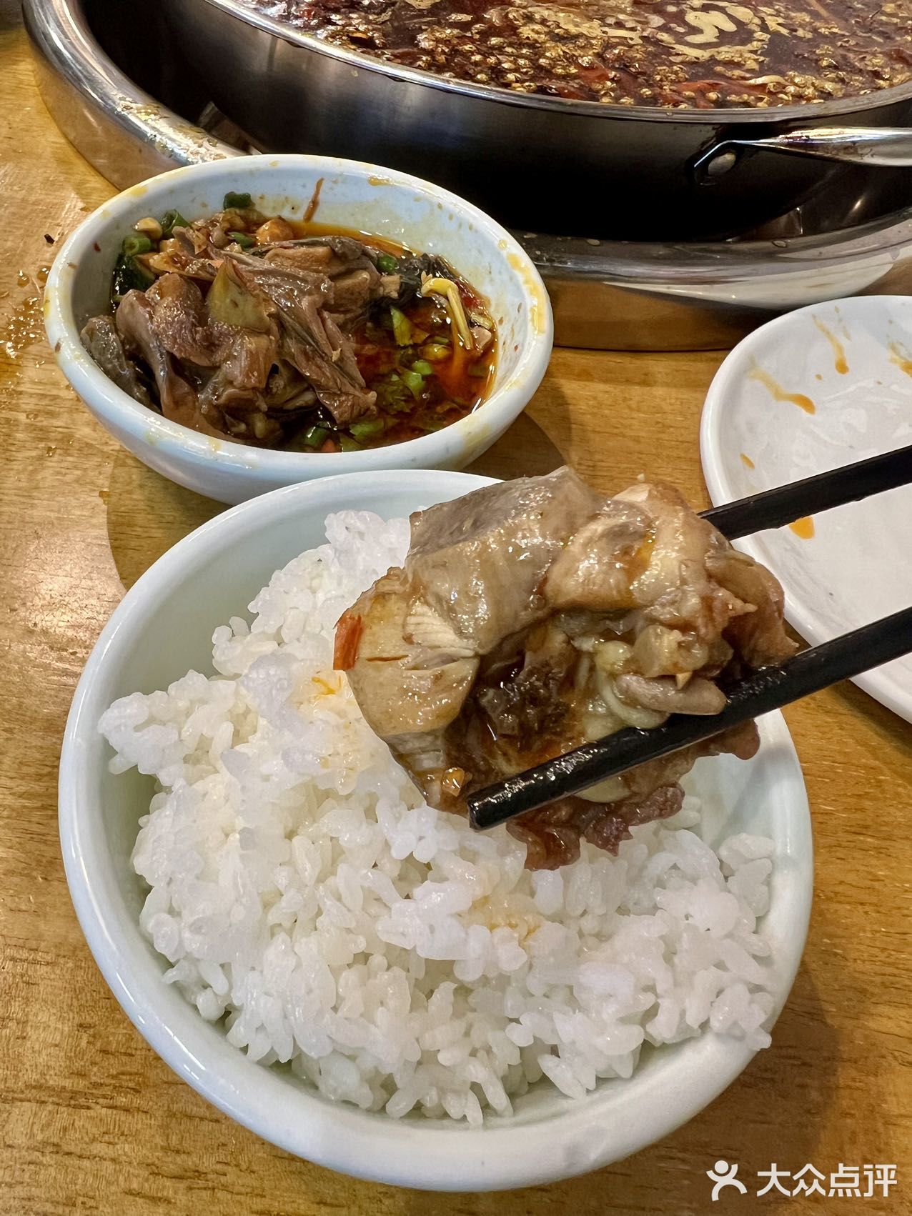 藏在居民楼下的美味烧鸡公