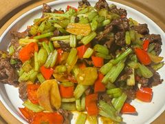 -魏铭鱼头捞饭(晋阳路店)