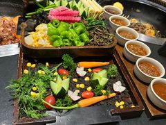 -蘸小院铁锅炖·蘸酱菜·东北菜(怀远门店)