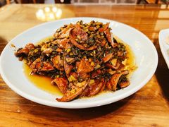 咸菜炒猪肝-双塔老饭店