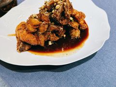 本帮熏鱼-莹珠阁·私房菜