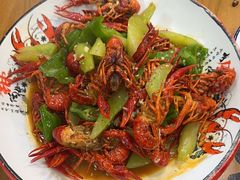 -鲁小三·大骨自助(金山总店)