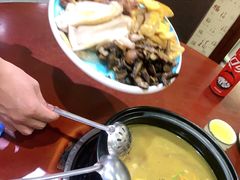 -菌之家·专业纯野生菌火锅·特色炒菌