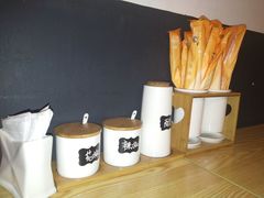 -小蛮椒麻辣烫·麻辣拌(青浦宝龙店)