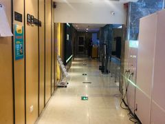 -至潮影城(庆春路锦和大厦店)