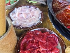 -正南齊北重庆老火锅(光华村直营店)