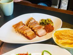 -菌自由丨野生菌火锅特色庭院餐厅(丽江古城店)