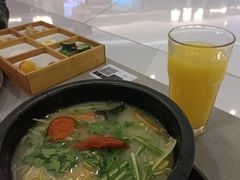-妈妈故事米线(市府恒隆店)