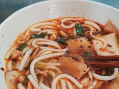 -黄金娣米线(盛邦老店)