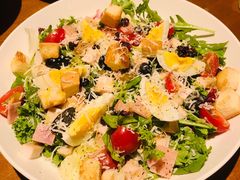 老教堂色拉-JINNS锦时 steak&pizza(浸信会礼拜堂旧址店)