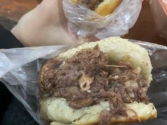 -老西关黄老太牛肉烧饼