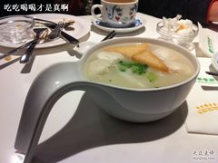 鱼蛋粉-翠华餐厅(山顶道店)