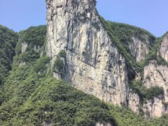 -鹿院坪生态旅游景区