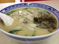 iphone_upload_pic-明呈黄鱼面馆(斜土路店)