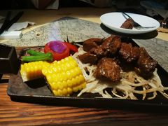 铁锄牛排-穹六人间 people 6(岳阳路店)