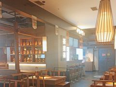 -呷哺呷哺(凯旋广场店)