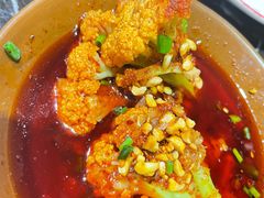 -巴四老城区炭火蛙锅(张江店)