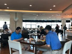 -深圳机场凯悦嘉轩酒店