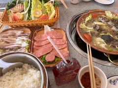 -阿婆情腊排骨火锅(金虹路店)