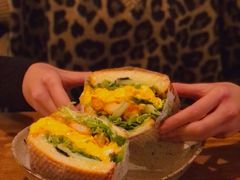 营养滑蛋炸虾三明治-Ginko银子(青龙街店)