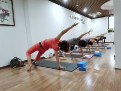 -兴亚瑜伽20年老馆