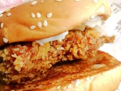 香辣鸡排堡-华莱士·炸鸡汉堡(桃源店)