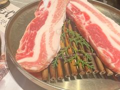 -草家酱蟹炭火烤肉店(珲春南路一店)