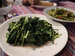 清炒板蓝根-香巴拉云南餐厅(华莱坞店)