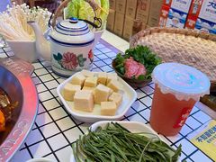 -山悦里 山野·鲜火锅(罗斯福广场店)