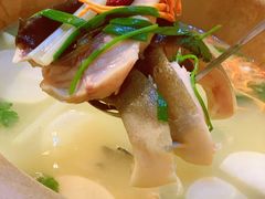 -抚仙湖生态石锅鱼野生菌(告庄店)
