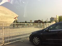 -梦东方未来世界航天主题乐园