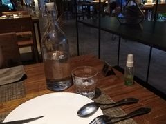 -喜洲吧·江畔老船厂·庭院餐厅(喜临院店)