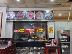 -牛一嘴·兰州牛肉面·大盘鸡(财富中心店)