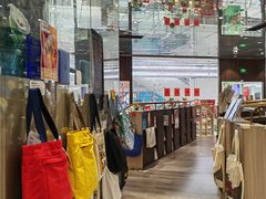 -钟书阁(群光广场店)