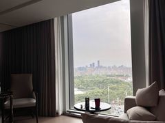 -上海宝华万豪酒店