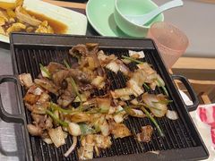 -潮界(LU·ONE凯德晶萃广场店)