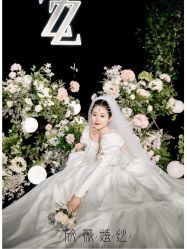 -欣薇婚纱(新源乐汇城店)