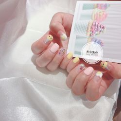 -米小兔美甲美睫