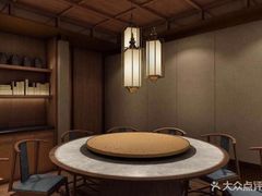 -梁家大院•农家菜(昆山会展中心店)