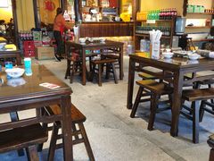 大堂-富正毅三下锅·湘西韵味(天门山索道店)