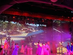 -琴岛演艺中心(中山路店)