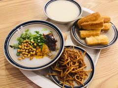 豆浆-正南齐北·老街糯米团(洪崖洞店)