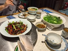 -云尊府云南菜·蒸汽石锅鱼(五棵松华熙店)