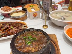 -梅利汴京烤鸭•开封豫菜地标店(东大街店)
