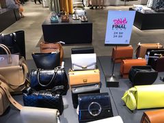 -URBAN REVIVO(荟聚中心店)