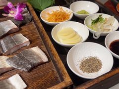 -围炉肉舍丹东海鲜烤肉·烤活鳗(步行街店)