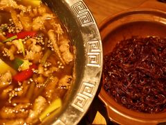 花椒麻麻兔-有红鸡毛店·川菜(建设路店)