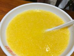 -老天桥酱肉烧饼夹肘子(天桥店)