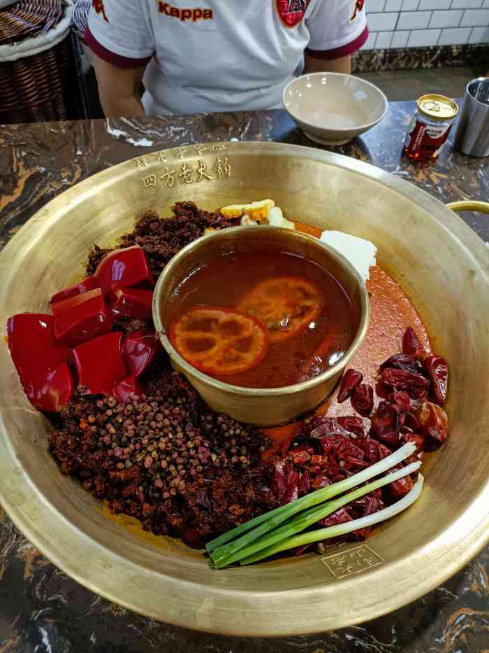 四方火锅招待所(益州大道店)-"第二次来吃四方火锅啦,如果不是离家太